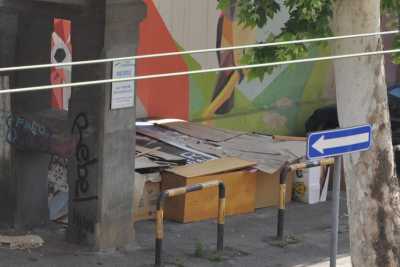 Bari, in corso Italia si trova una "baraccopoli": ci vivono da un mese 7 pakistani